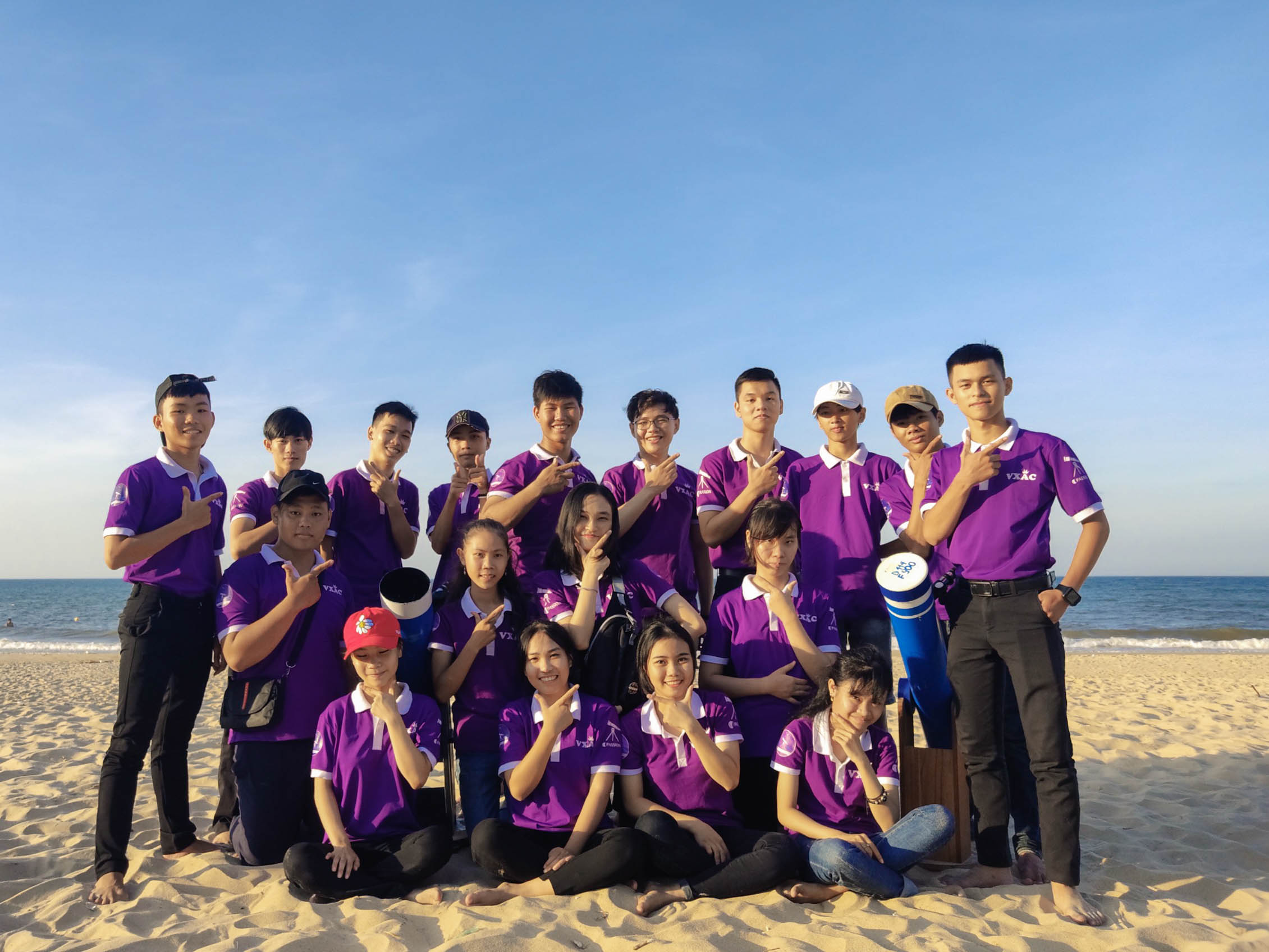 Dã ngoại ngắm bầu trời năm 2020